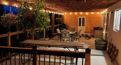The Uncorked Orchard View Lake Country Escape