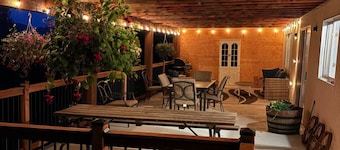 The Uncorked Orchard View Lake Country Escape