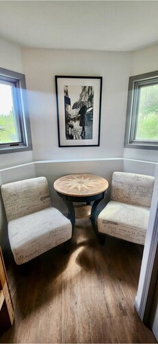The Uncorked Orchard View Lake Country Escape