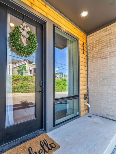 The Saint Paul Haven | Modern DT Knoxville Retreat