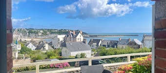 Charming sea view accommodation