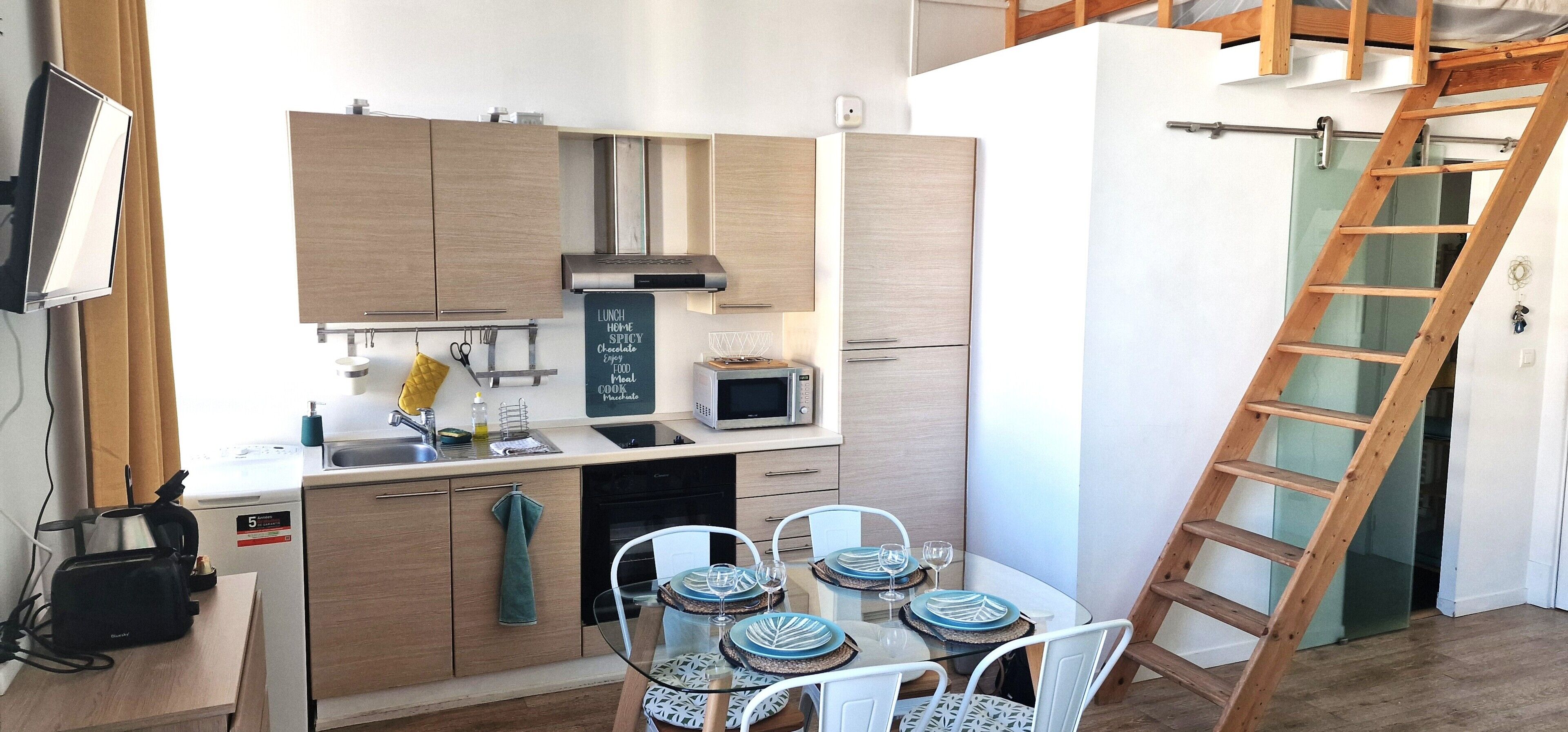 Private kitchen