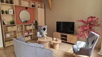 TV