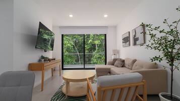 Apartemen, pemandangan danau | Area keluarga