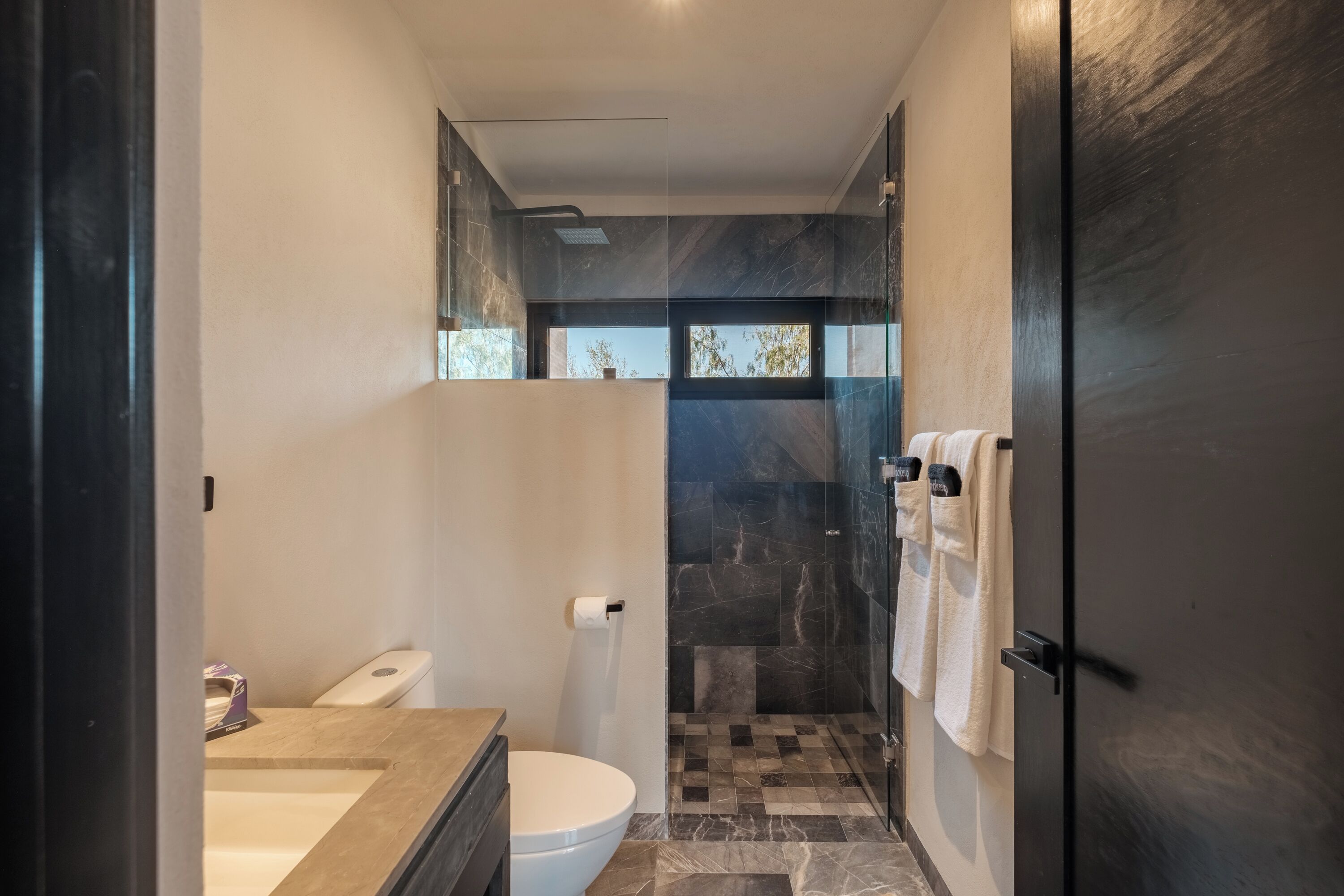 Luxury House, Garden View | Bathroom