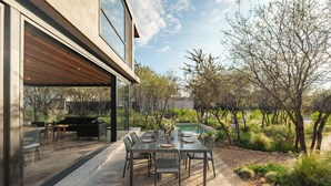 Outdoor dining -  Casa Iremia by VIATO HOMES (San Miguel de Allende)