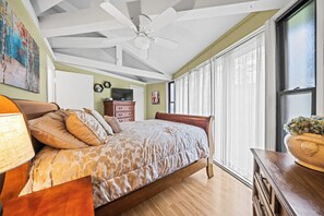 2 bedrooms, Internet - Octagon Hilltop Home Hot Springs (Hot Springs)
