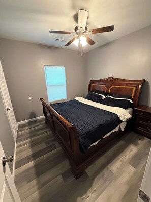 3 habitaciones, tabla de planchar con plancha y wifi gratis 