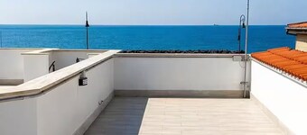 Vacation House Grecale Apartment Leonardo Airport