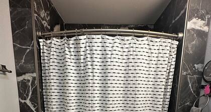 Kings Villa 2 bedroom/1 bath near Texas A&M University