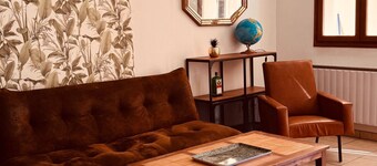 Very quiet apartment with a beautiful terrace in the heart of the city.