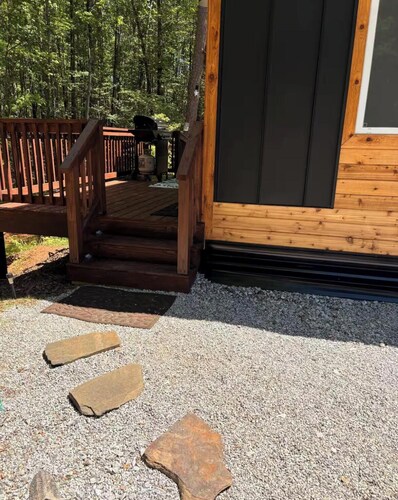 Lake Jocassee Hideaway