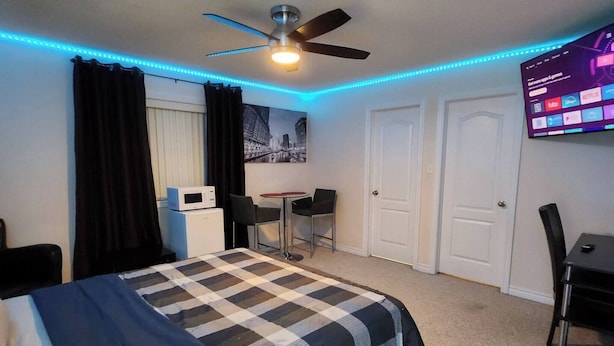 1 bedroom