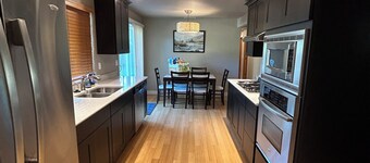 Chinook Ranch-Perfect Family Friendly Modern Home