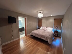 3 bedrooms, iron/ironing board, WiFi, bed sheets - Chinook Ranch-Perfect Family Friendly Modern Home (Myrtle Creek)