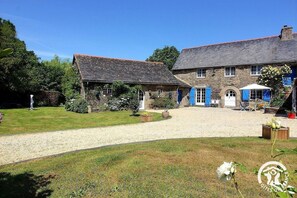 Exterior - Vrbo Property (PLUSSULIEN)