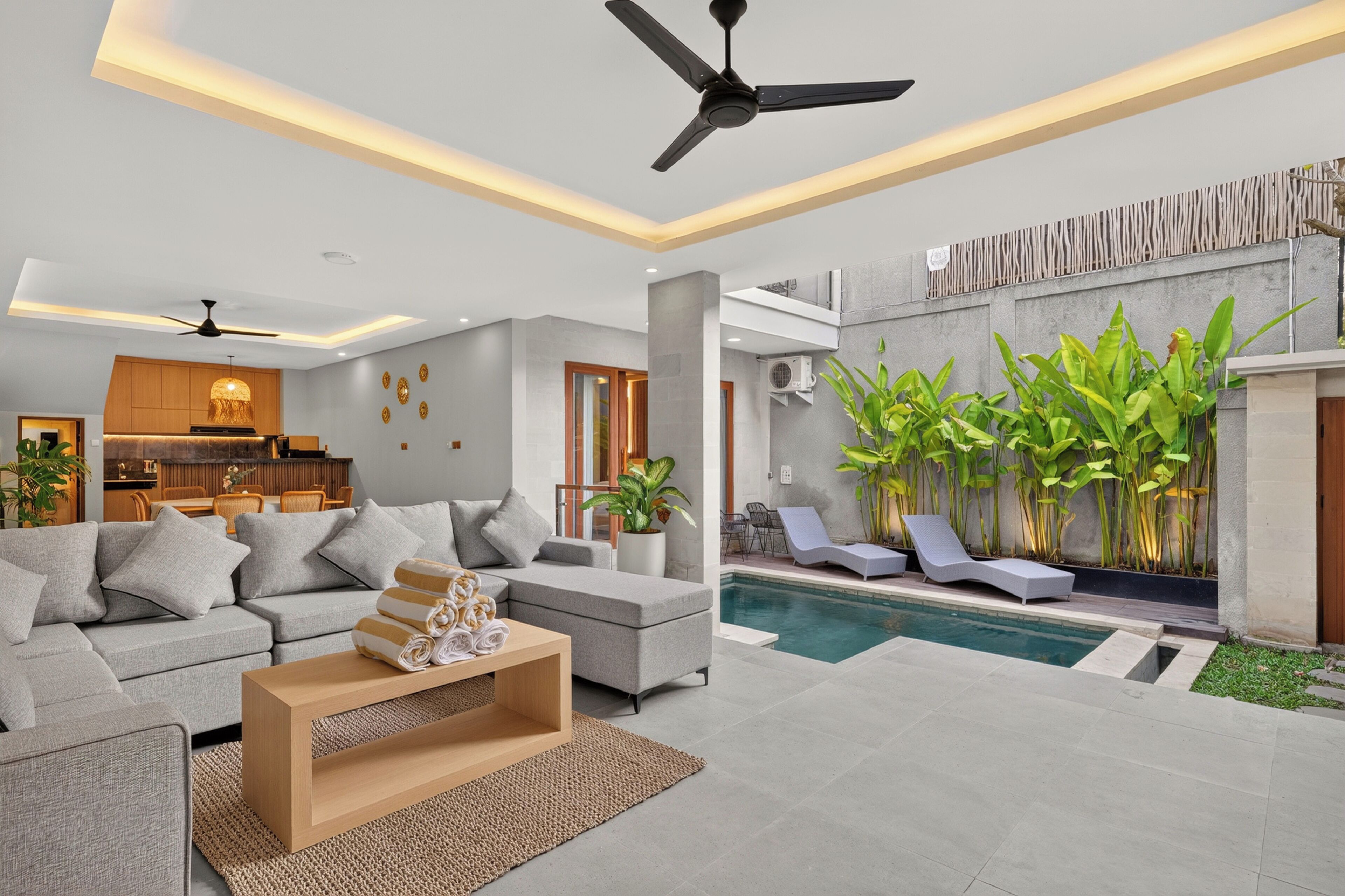 Family Villa, 3 Bedrooms, Private Pool | Living room