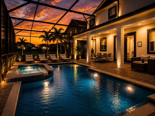 EVENTS ALLOWED :  6-bedroom house in lovely Kissimmee with AC and gym
