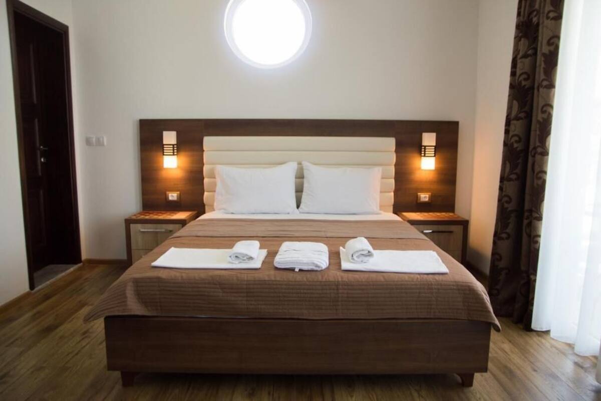 Comfort Double Room, Balcony, Pool View | Soundproofing, WiFi (free)