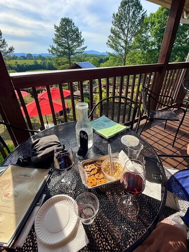 Mountain view - Marvelous campground in Columbus perfect for your next adventure