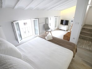 Internet, bed sheets - La Casita del Laurel by El Rincon (Logroño)