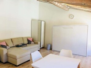TV - Loft Laurel acogedor (Logroño)
