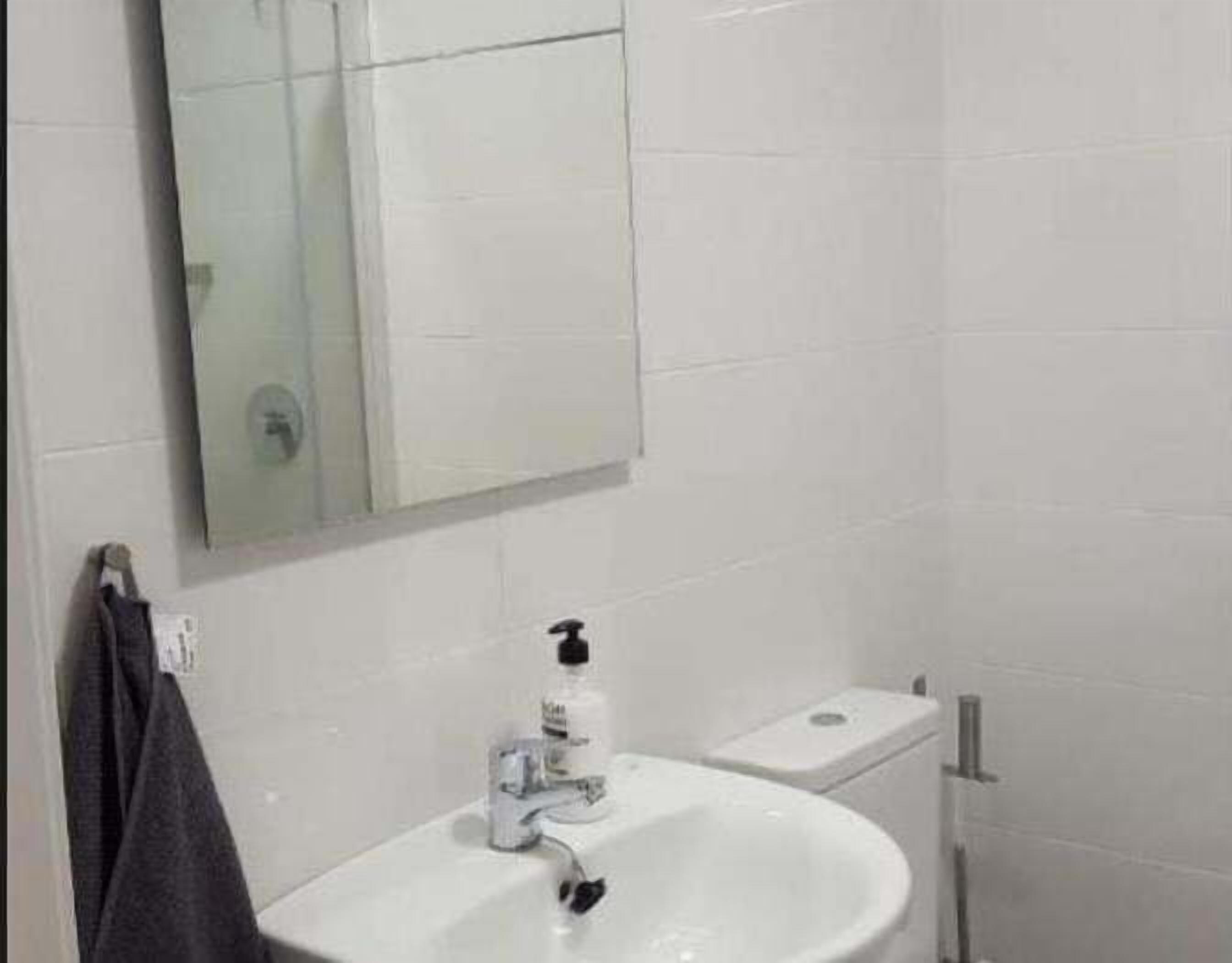 Hair dryer, towels