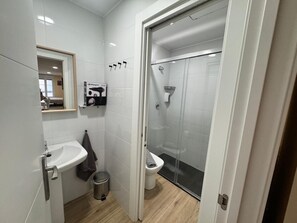 Hair dryer, towels - APARTAMENTOS SAN NICOLAS (LOGROÑO)