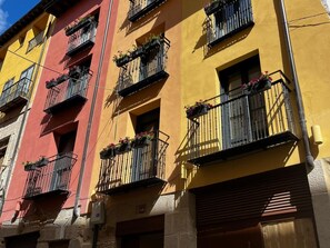 Exterior - APARTAMENTOS SAN NICOLAS (LOGROÑO)