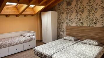 Iron/ironing board, internet, bed sheets