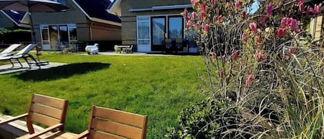 House | Terrace/patio