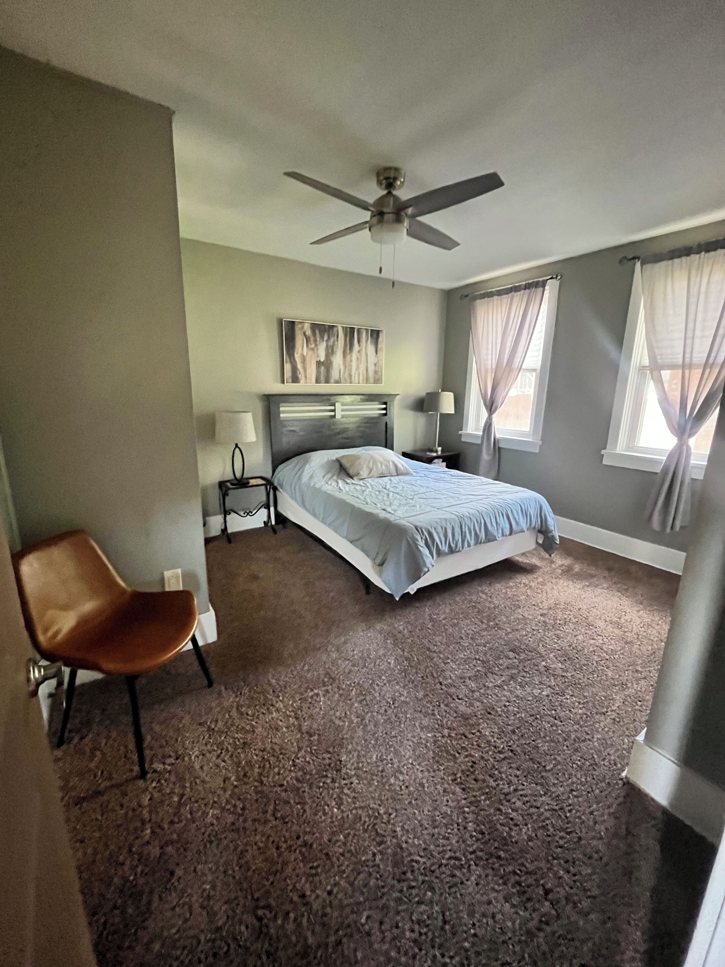 3 bedrooms, iron/ironing board, travel crib, WiFi (free)