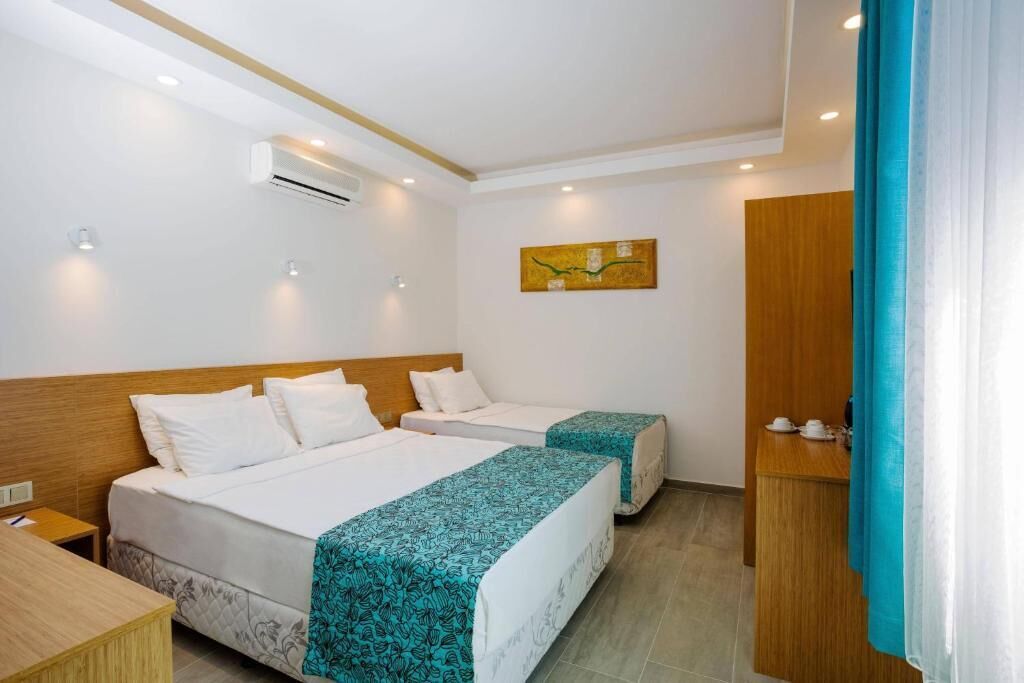 In-room safe, soundproofing, free WiFi