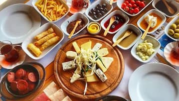 Desayuno buffet incluido todos los días