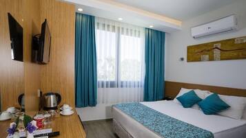 In-room safe, soundproofing, free WiFi