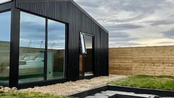 House, Non Smoking, Garden View | Terrace/patio