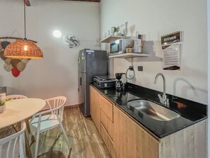 Private kitchen - Cumbiana Loft in Provenza by Nowa (Medellín)