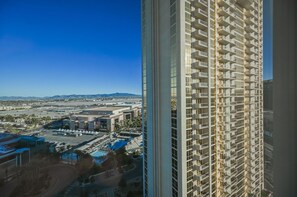 A high-rise building with a modern architectural design, featuring a grid of balconies. - SVS: Strip View Studio | Signature at MGM (Las Vegas)