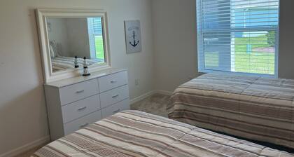 Beautiful home in The Villages for those active individuals of 55+ years.