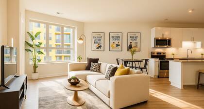 Modern Fairfax 2BR with Pool & Pet Spa
