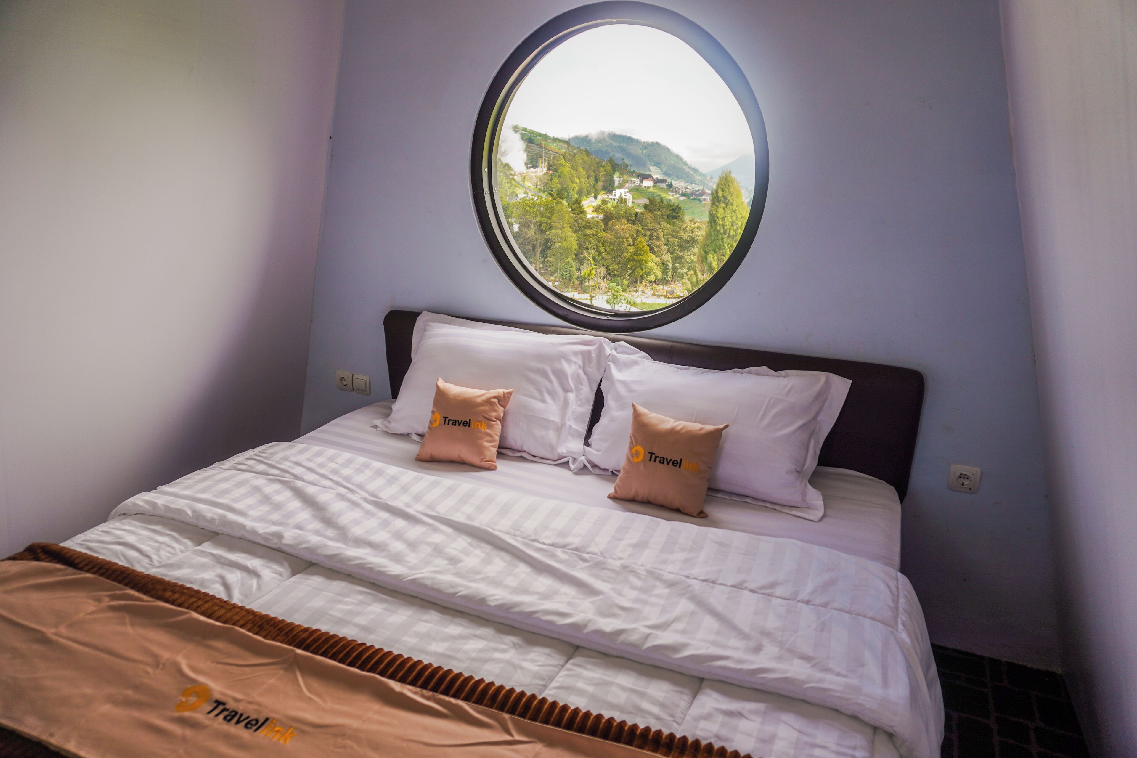 Family Double Room, Balcony, Hill View | Free WiFi
