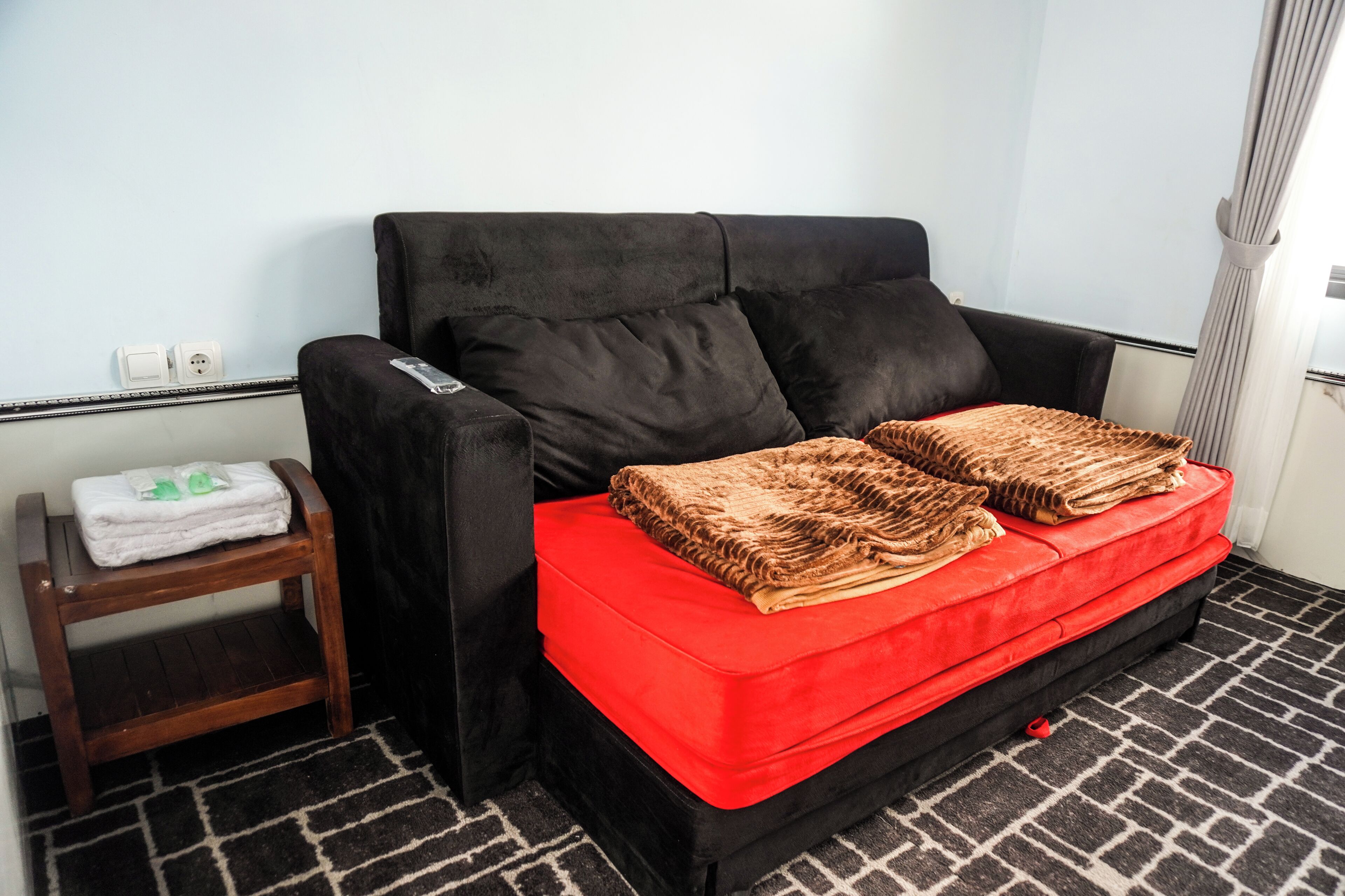 Family Double Room, Balcony, Hill View | Interior
