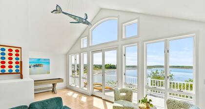 Plumb Island Sound Waterfront Sunset Getaway