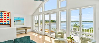 Plumb Island Sound Waterfront Sunset Getaway