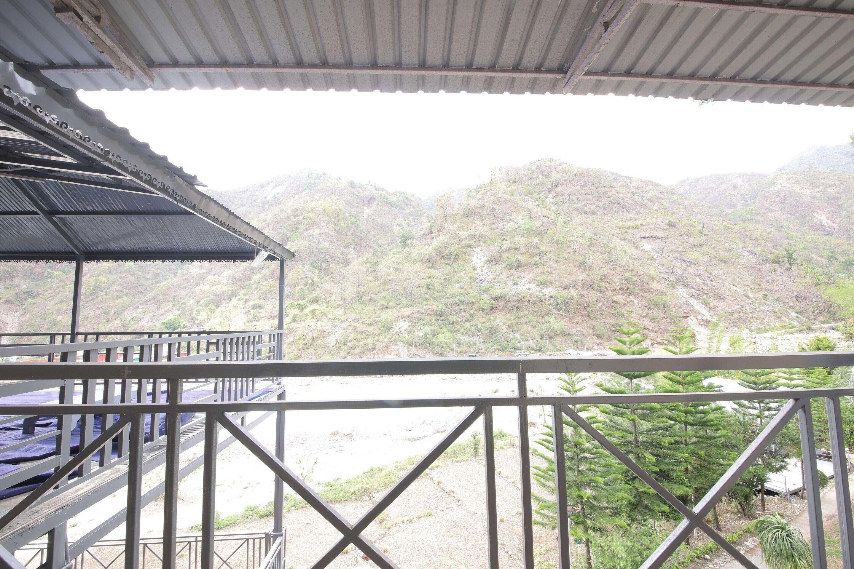 Khuôn viên nơi lưu trú