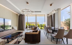 House | 2 bedrooms - Luxe Green Coast Villa Jacuzzi Free Buggy (Himarë)