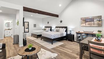 9 chambres, fer et planche à repasser, accès au Wi-Fi (inclus)