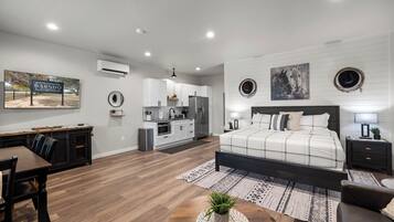 2 chambres, fer et planche Ă repasser, Wi-Fi gratuit, draps fournis