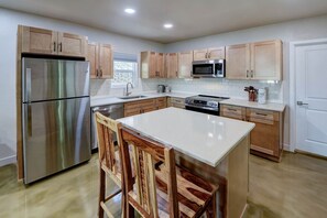 Fridge, microwave, oven, dishwasher