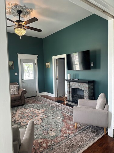 Verbena Executive Cottage